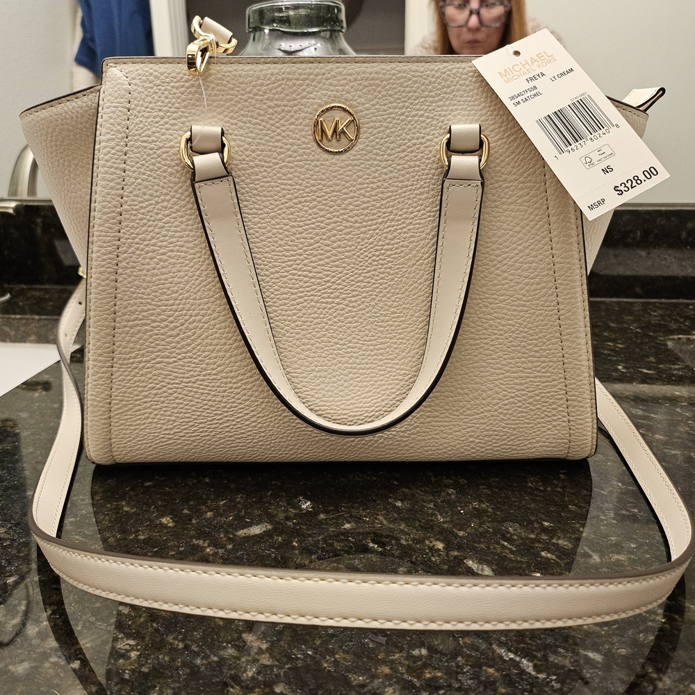 Michael Kors Cream Leather Handbag